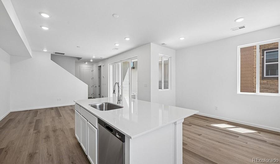MLS Image #7 for 21371 e 67th avenue,aurora, Colorado
