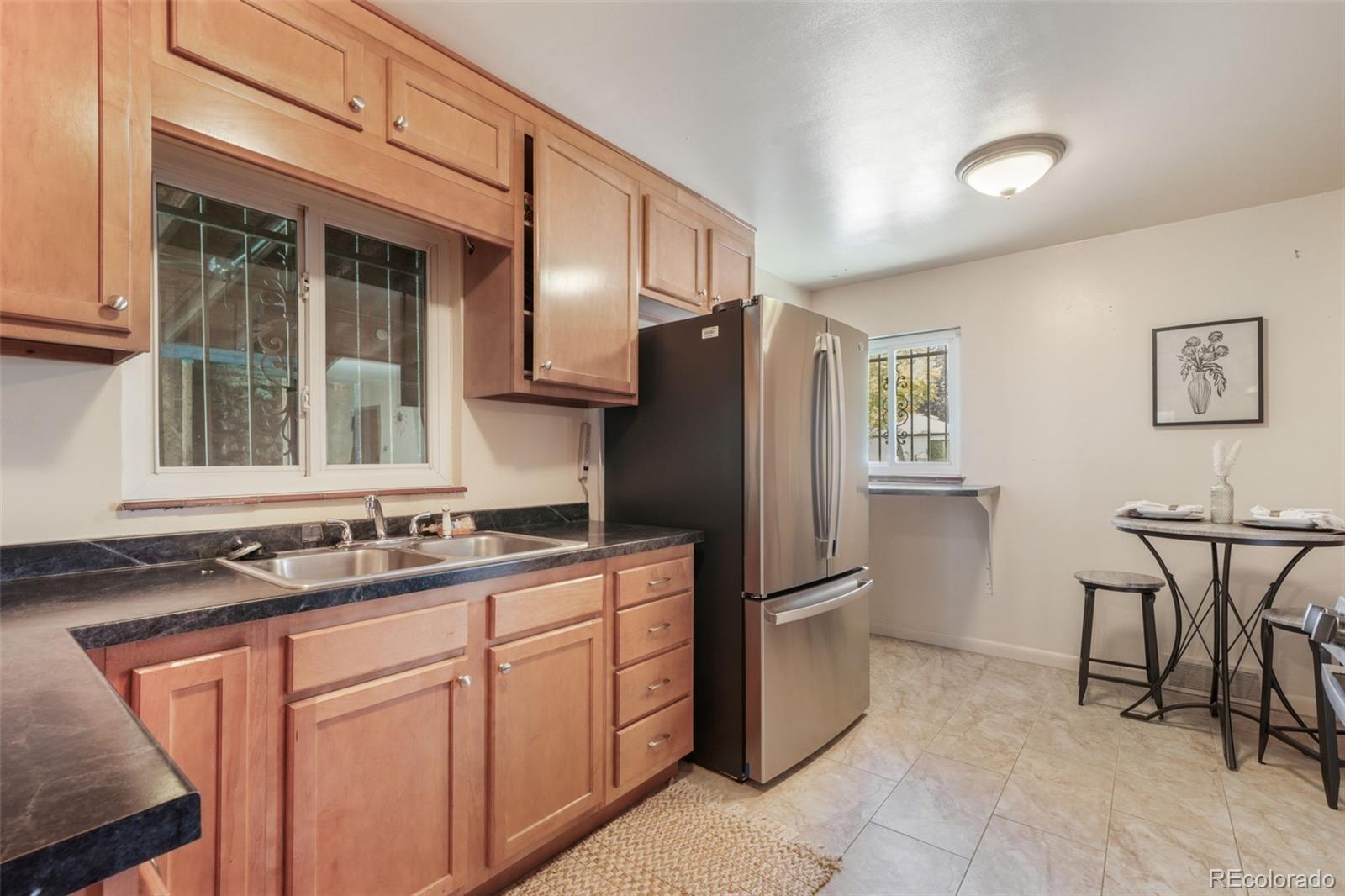 MLS Image #15 for 920 s canosa court,denver, Colorado