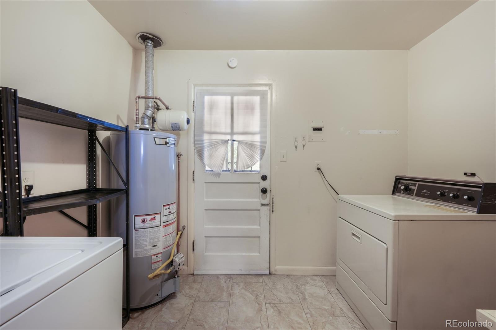 MLS Image #18 for 920 s canosa court,denver, Colorado