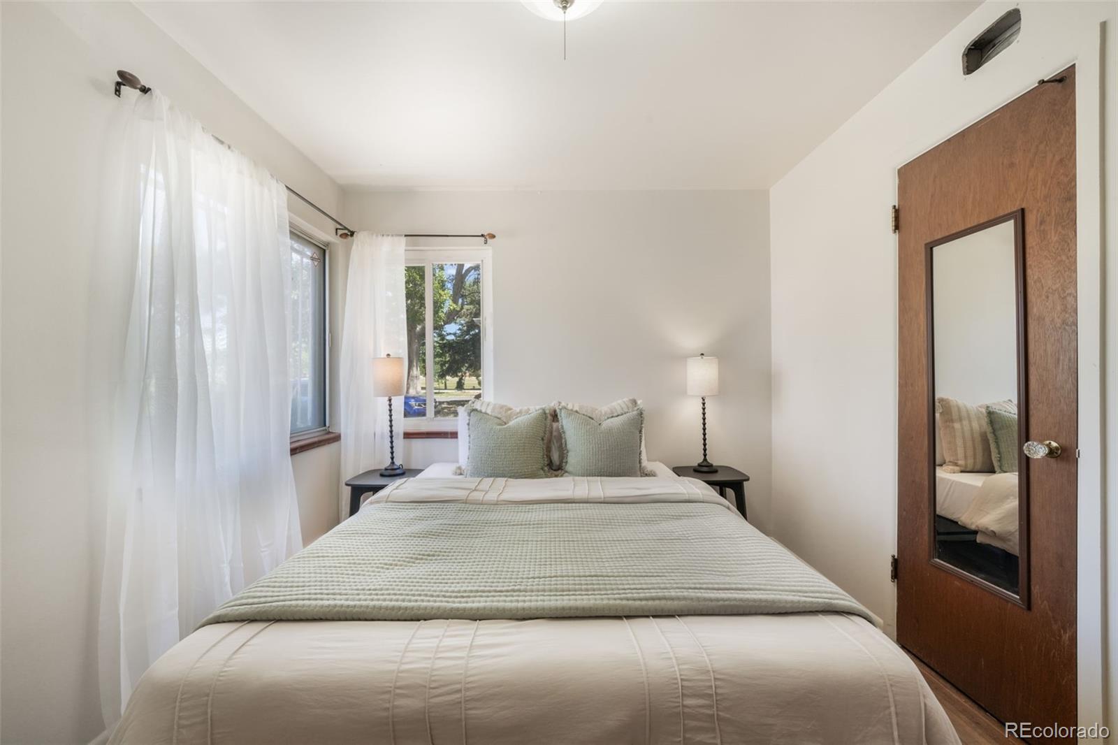 MLS Image #20 for 920 s canosa court,denver, Colorado