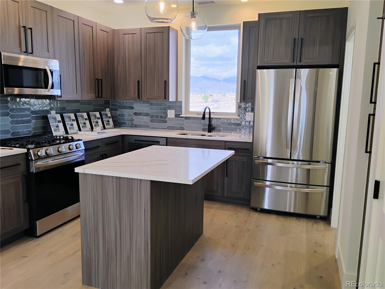MLS Image #3 for 102  cotopaxi unit #a lane,salida, Colorado
