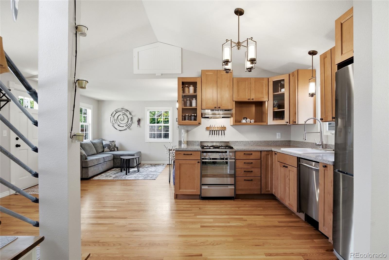 MLS Image #6 for 460 e yale avenue,englewood, Colorado