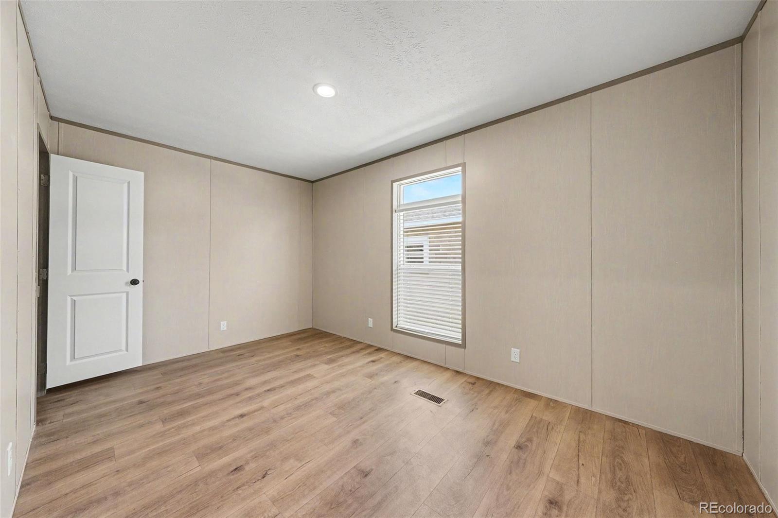 MLS Image #15 for 5595 n interstate 25 ,pueblo, Colorado