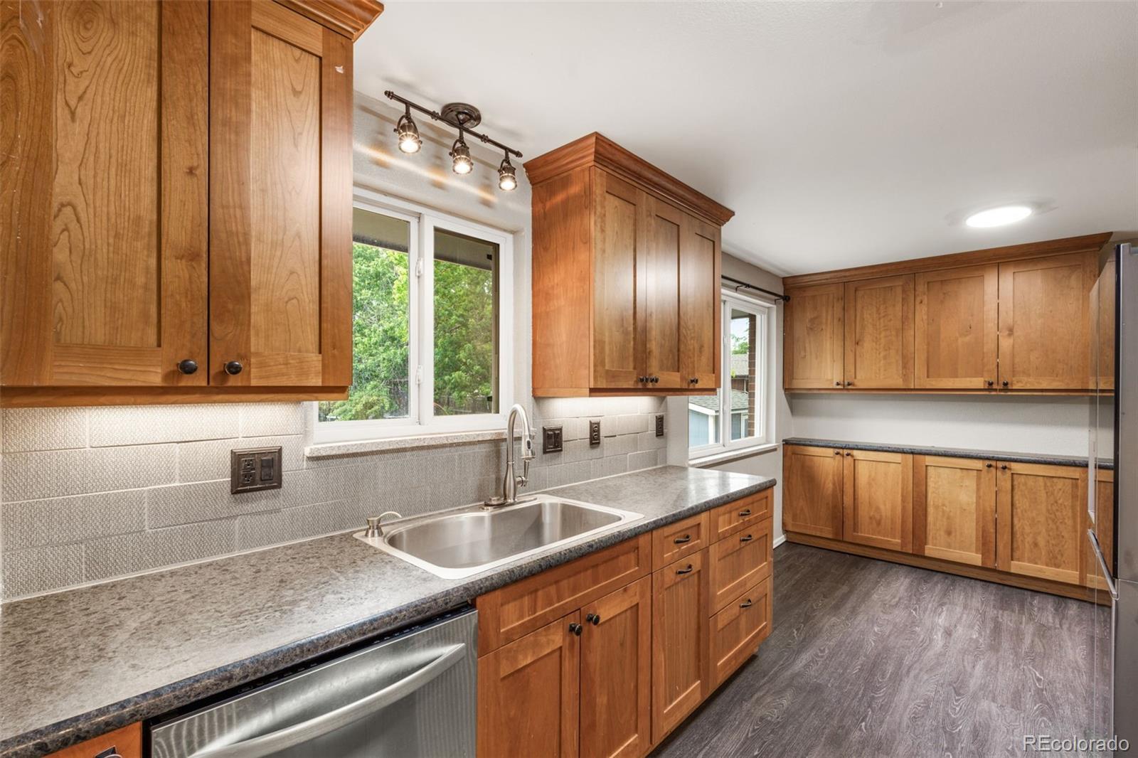 MLS Image #12 for 6128 s madison court,littleton, Colorado