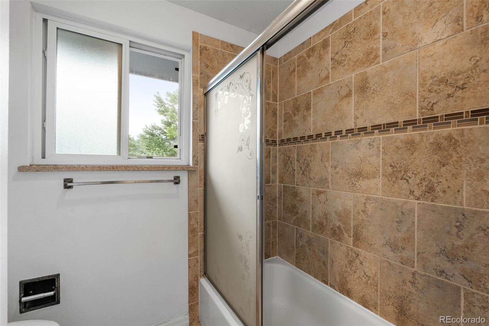 MLS Image #20 for 6128 s madison court,littleton, Colorado