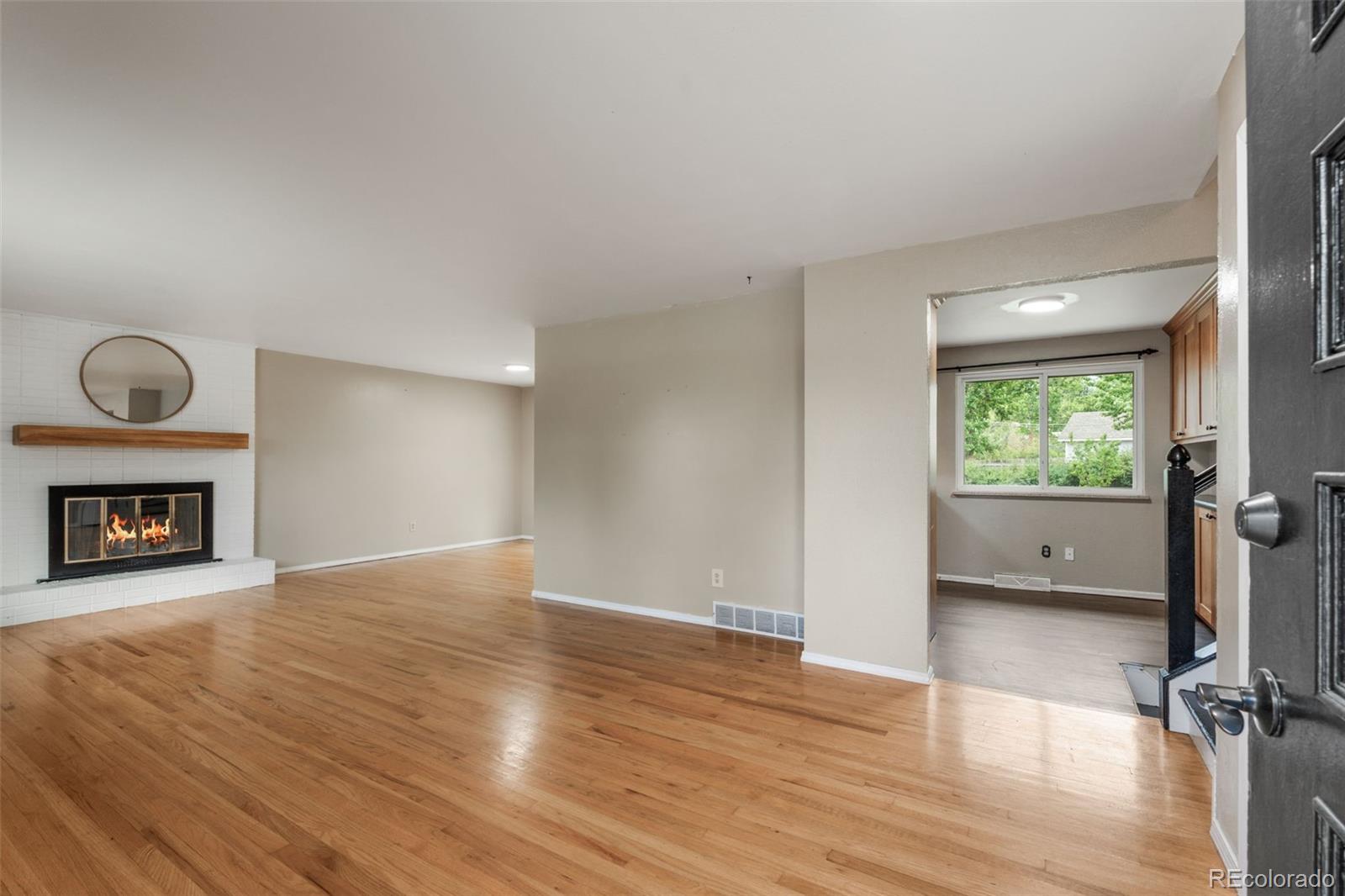 MLS Image #3 for 6128 s madison court,littleton, Colorado