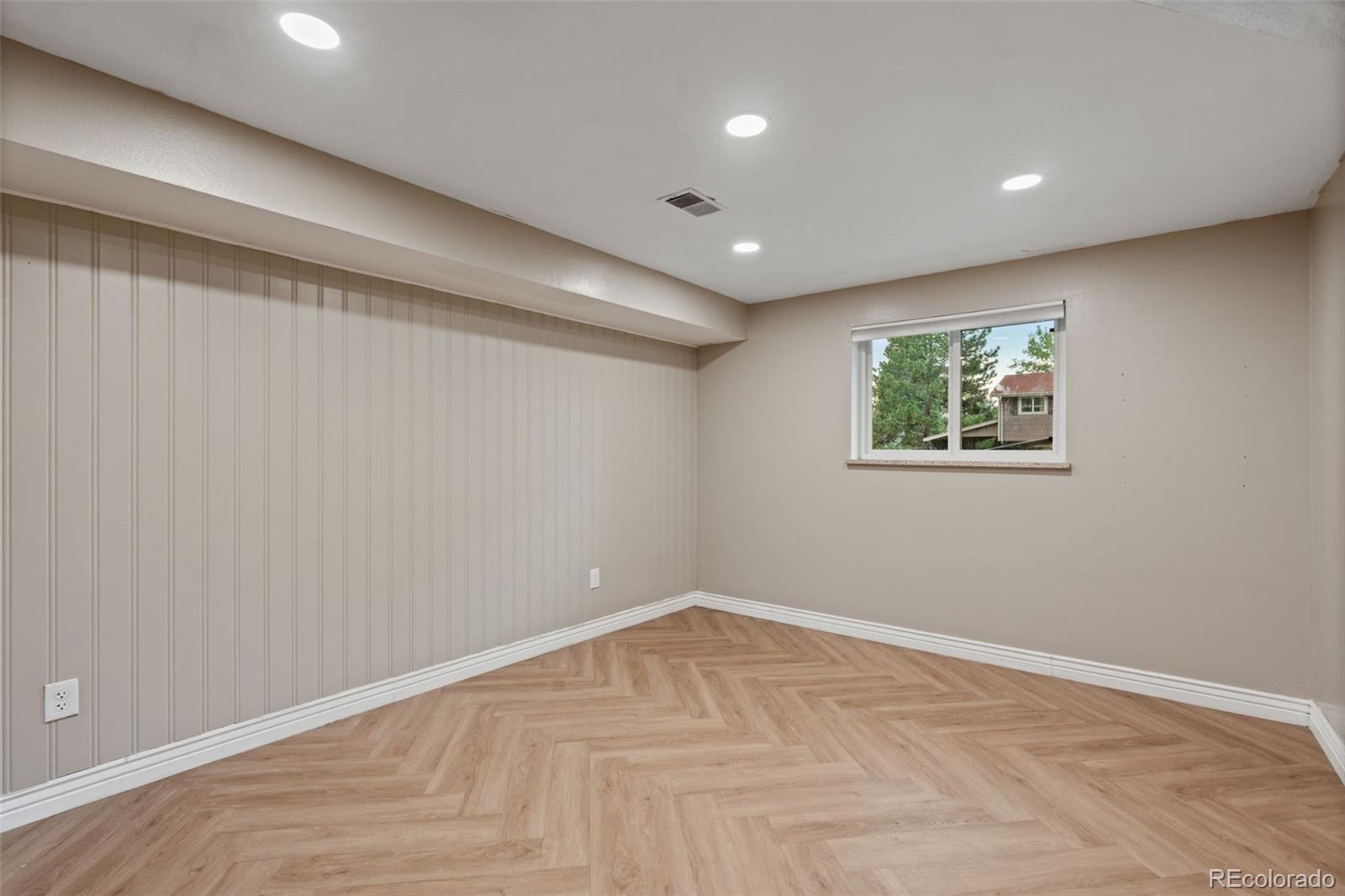 MLS Image #31 for 6128 s madison court,littleton, Colorado