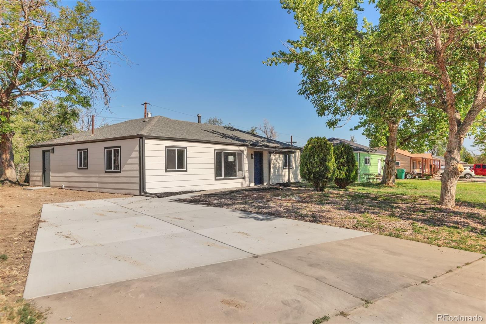 MLS Image #2 for 815  zion street,aurora, Colorado