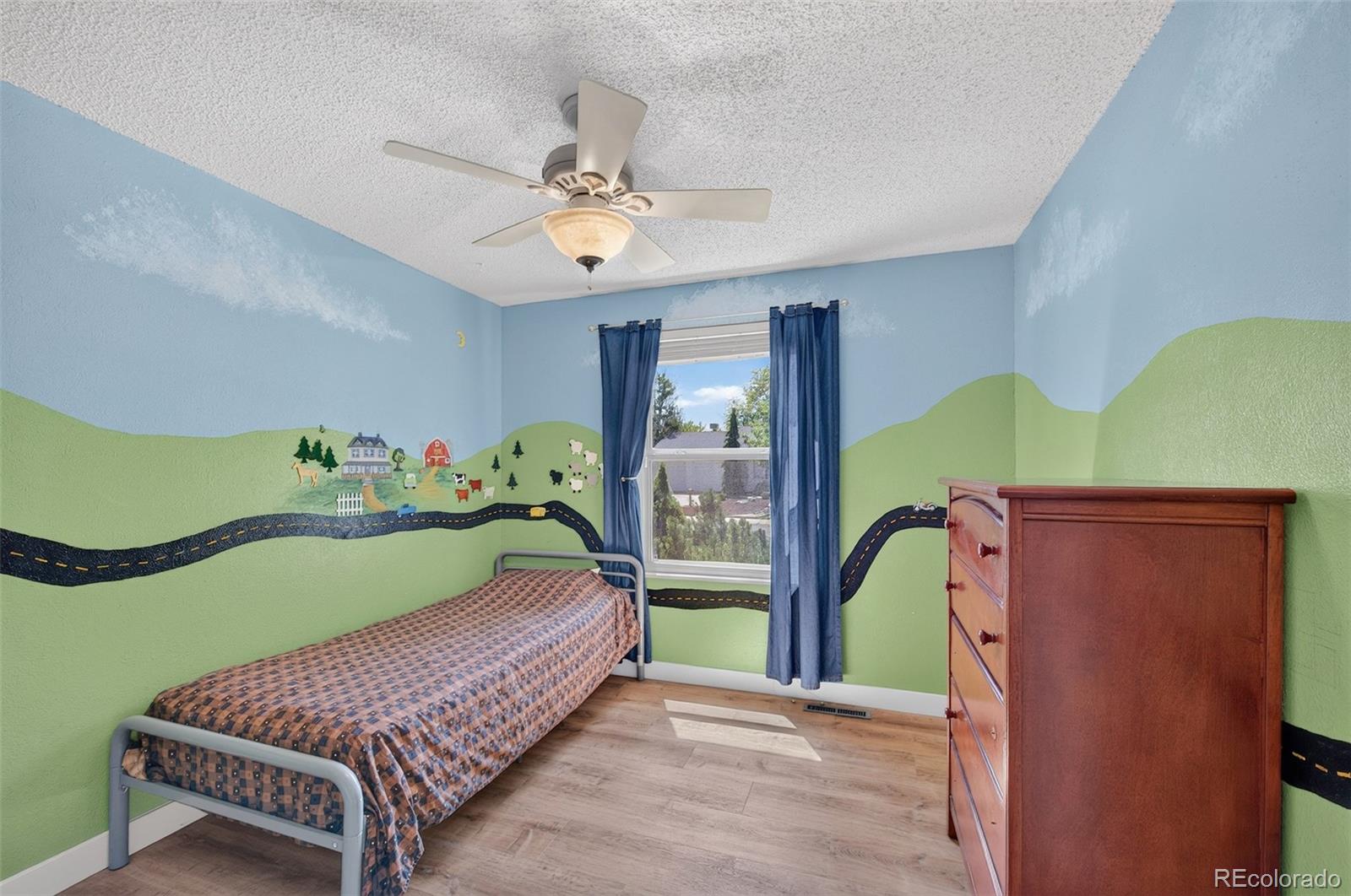 MLS Image #20 for 17423 e prentice circle,aurora, Colorado