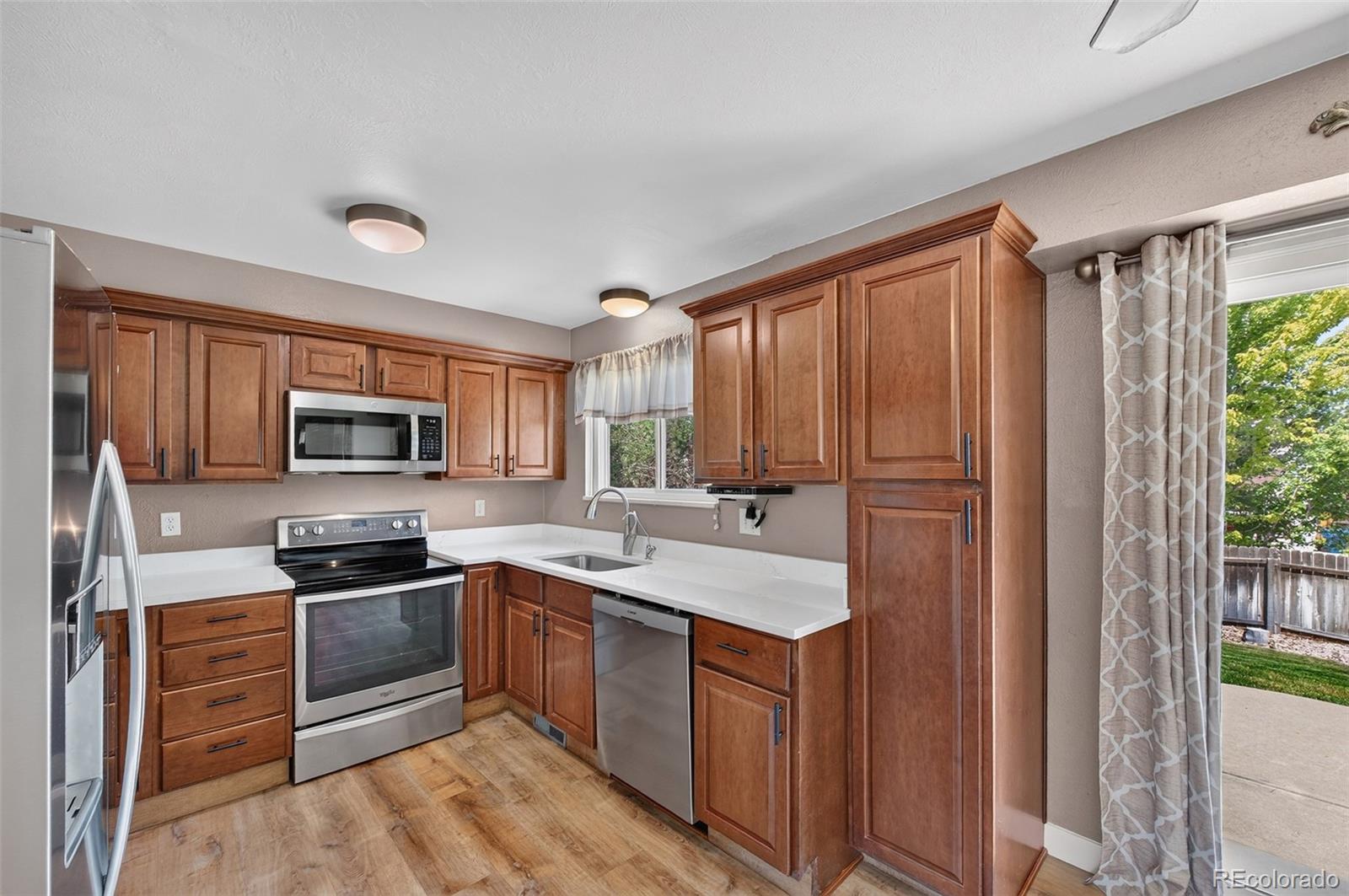 MLS Image #8 for 17423 e prentice circle,aurora, Colorado