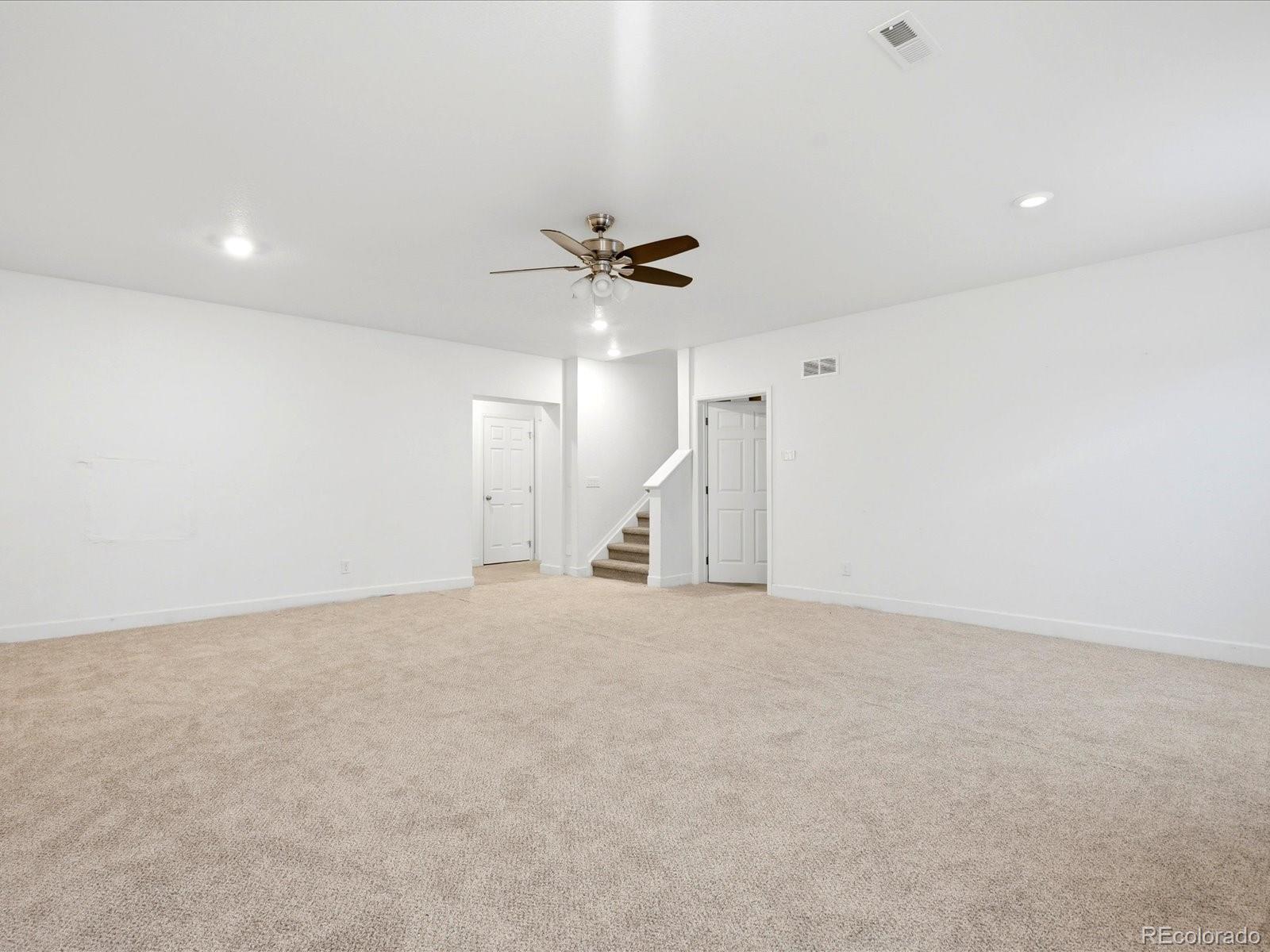 MLS Image #12 for 10207  walden court,commerce city, Colorado