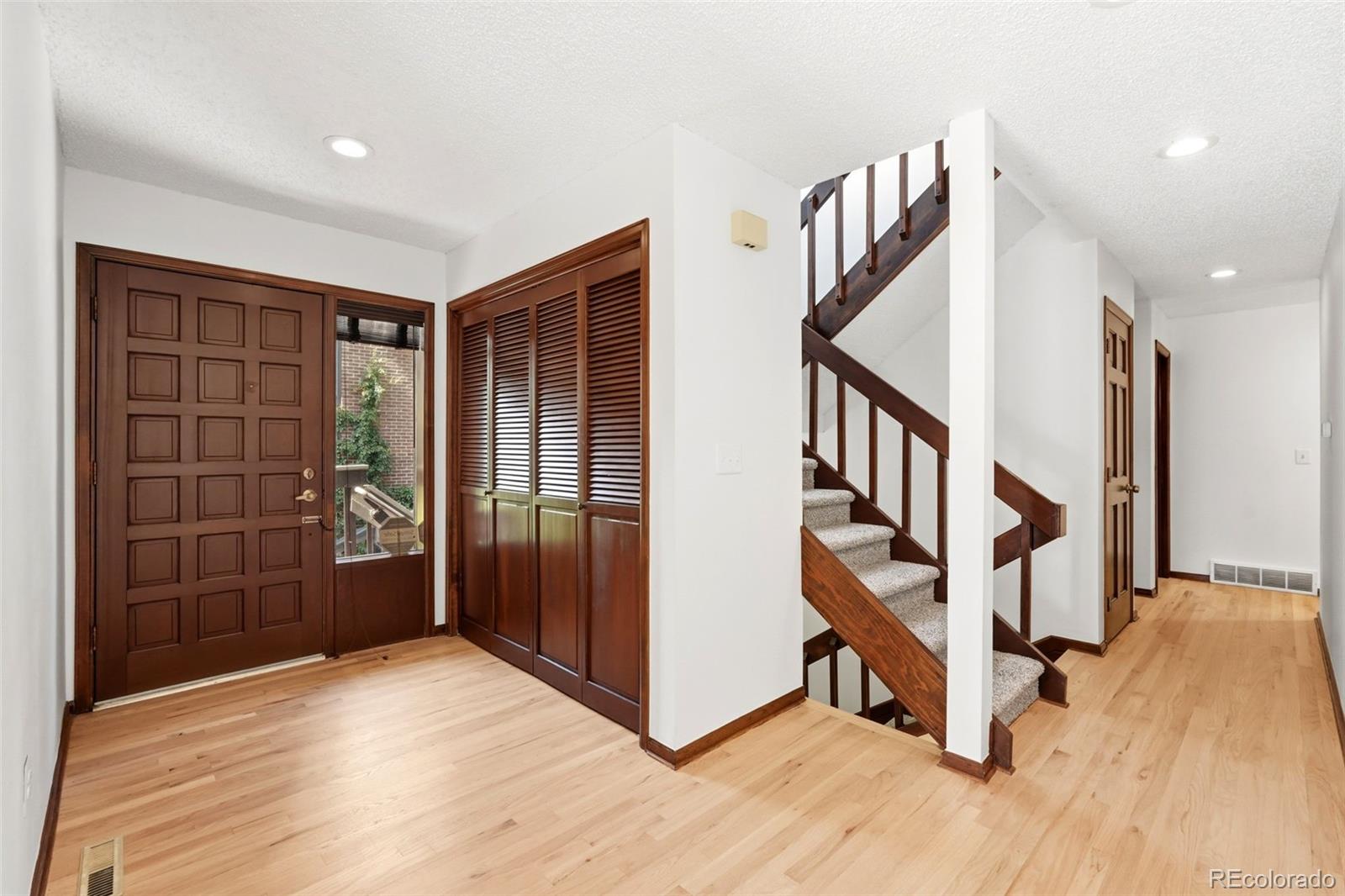 MLS Image #12 for 2609 s quebec street,denver, Colorado