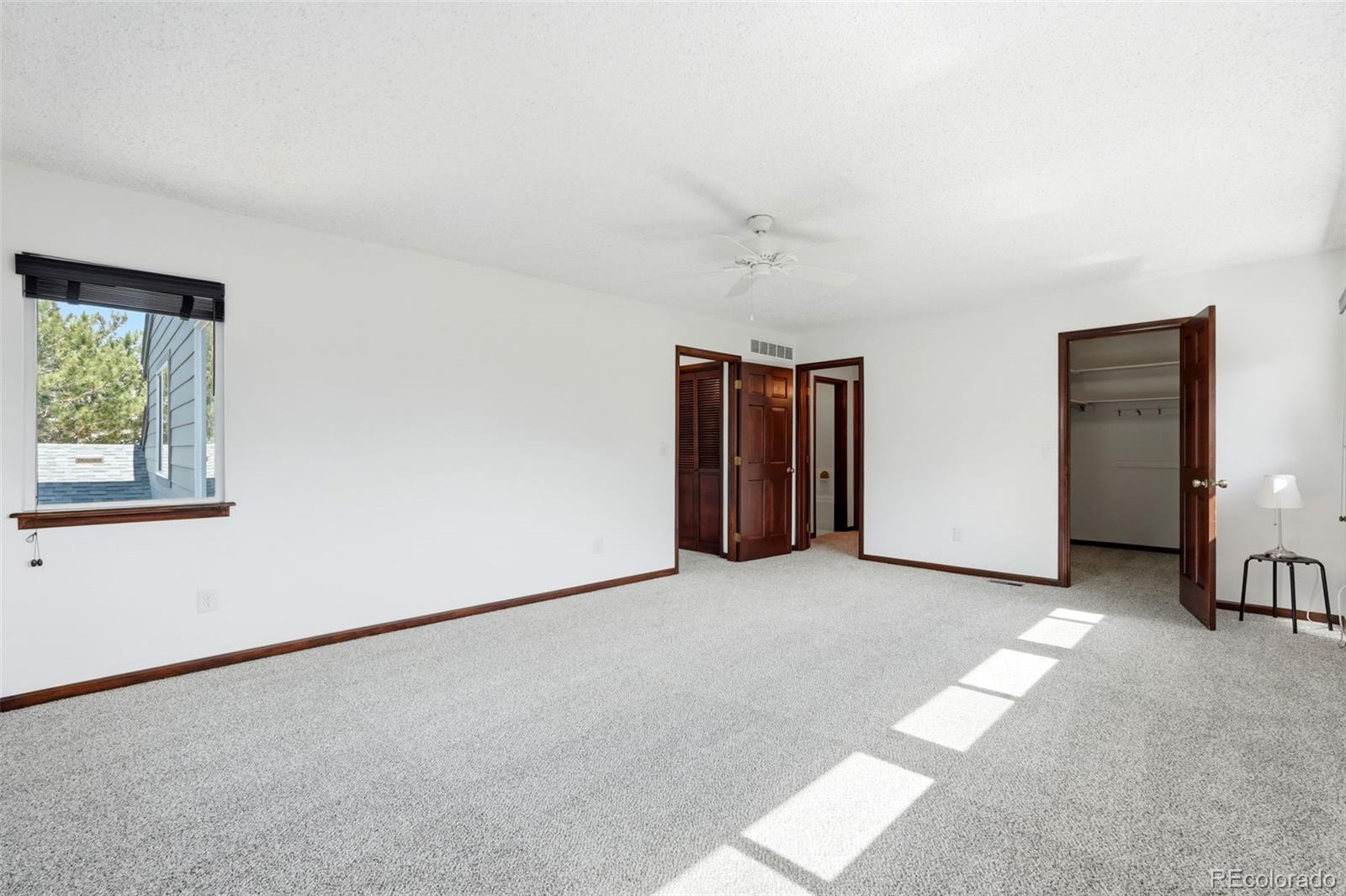 MLS Image #15 for 2609 s quebec street,denver, Colorado