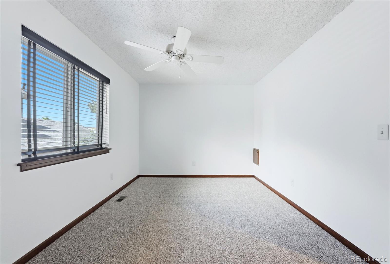 MLS Image #19 for 2609 s quebec street,denver, Colorado