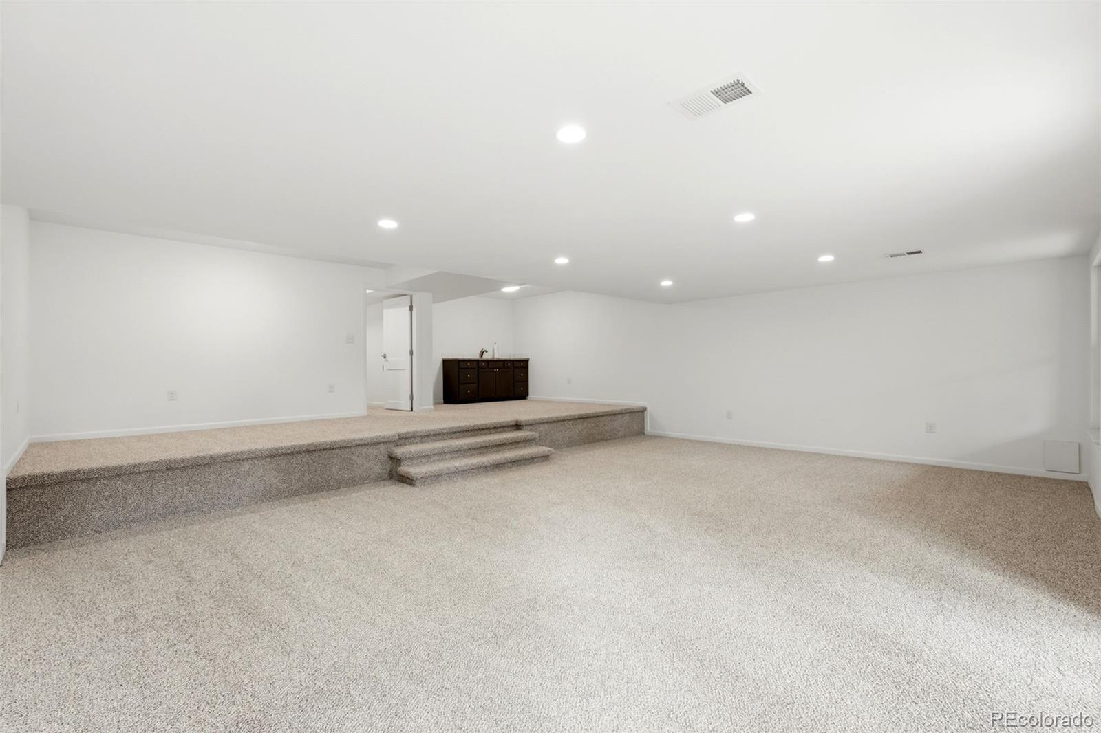 MLS Image #23 for 2609 s quebec street,denver, Colorado