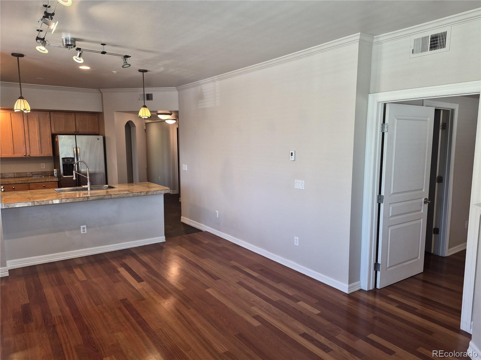 MLS Image #8 for 1705  gaylord street,denver, Colorado