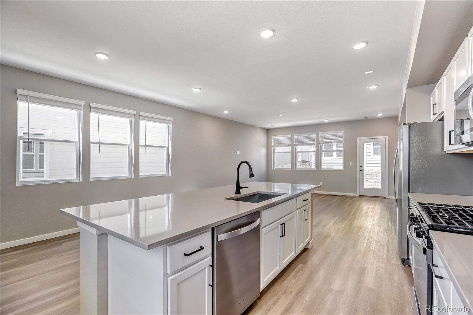 MLS Image #11 for 13323  merrymaker drive,firestone, Colorado
