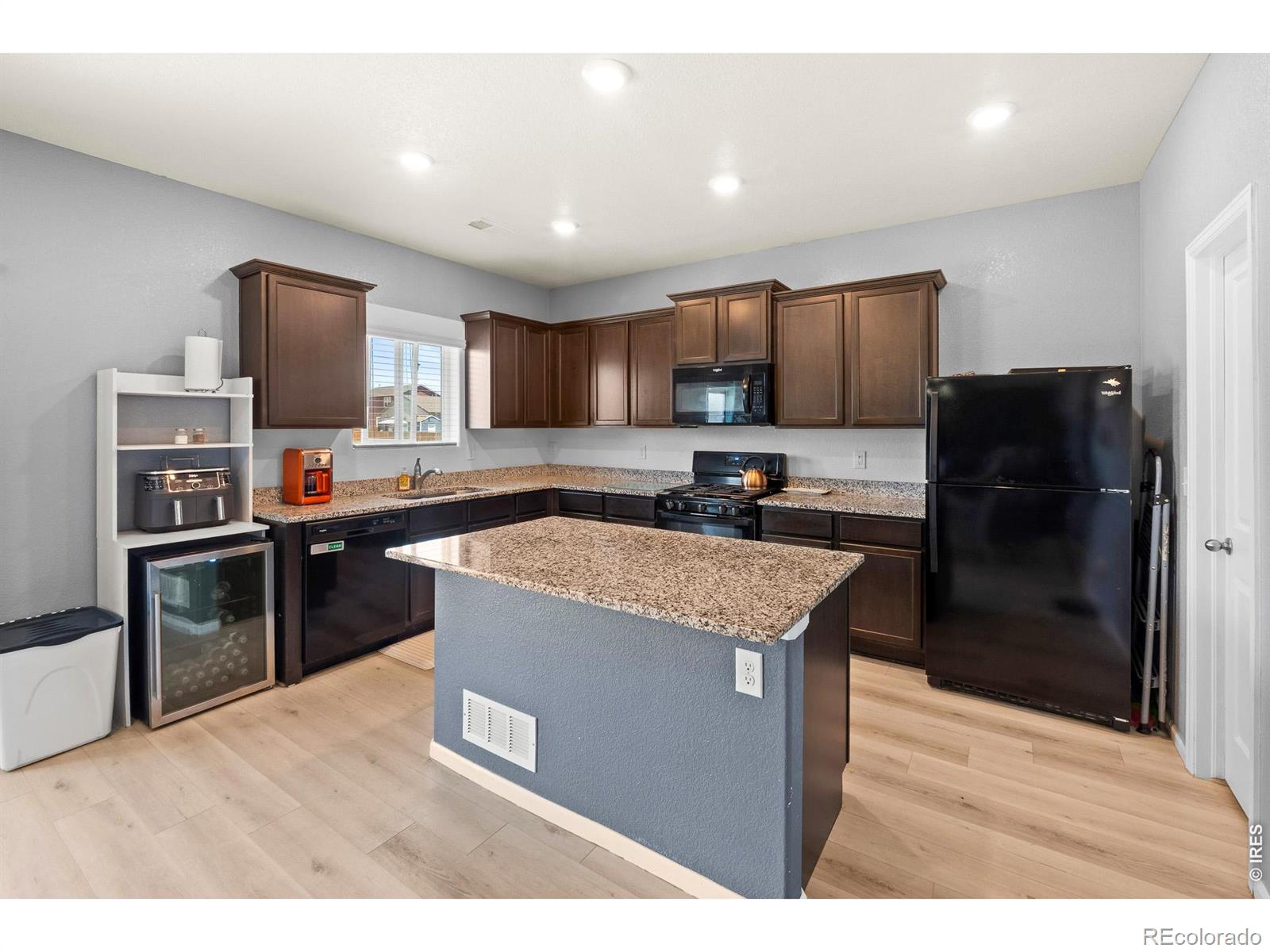 MLS Image #11 for 201  dan lord avenue,keenesburg, Colorado