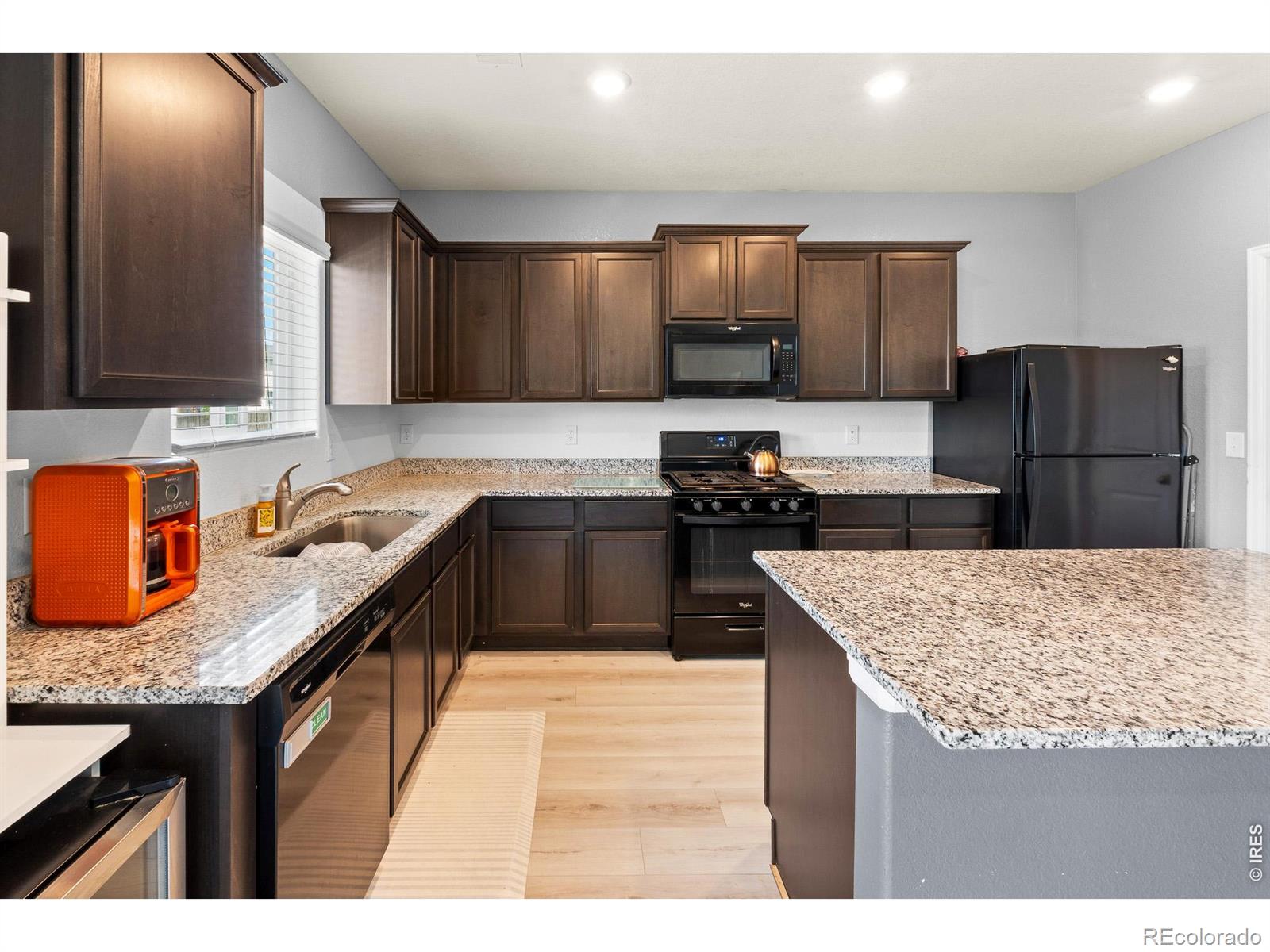MLS Image #14 for 201  dan lord avenue,keenesburg, Colorado