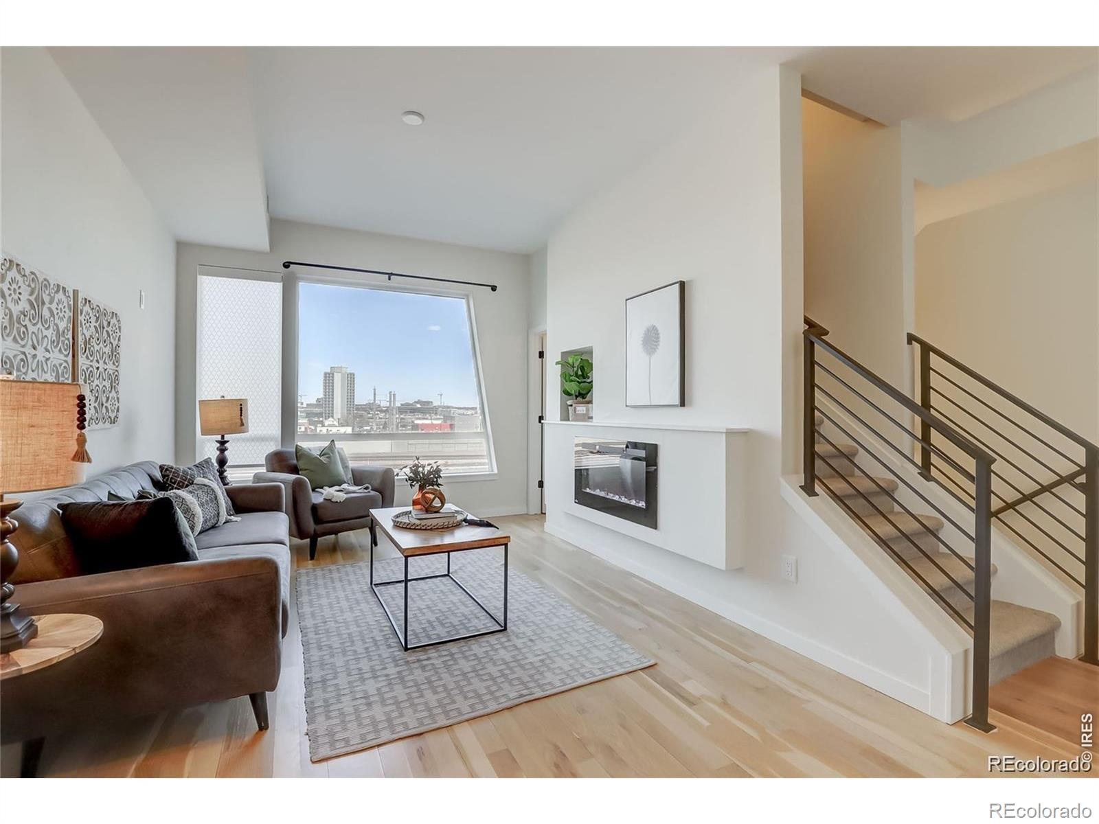MLS Image #3 for 3937  inca street,denver, Colorado