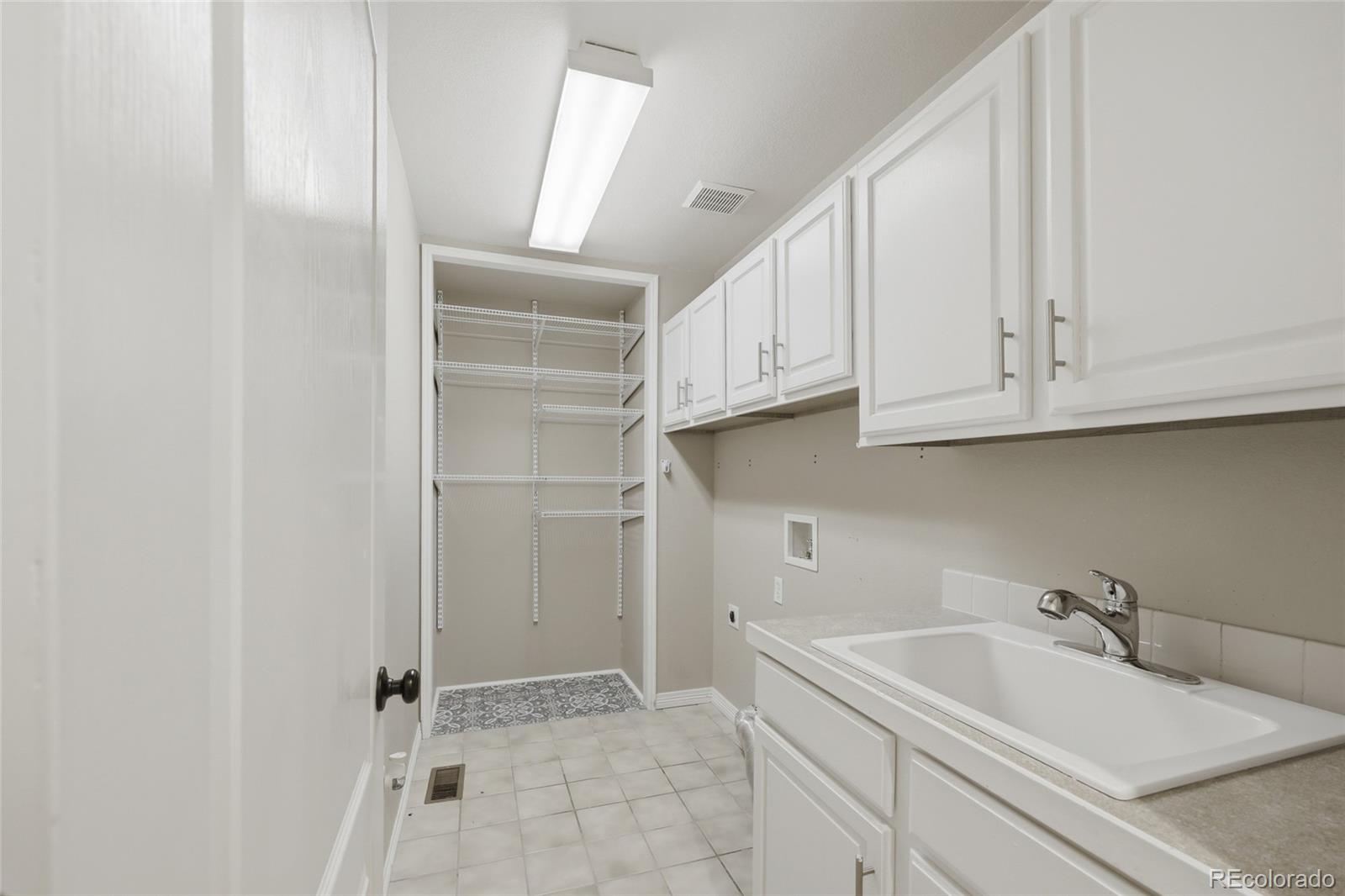 MLS Image #20 for 6476  serengeti circle,lone tree, Colorado