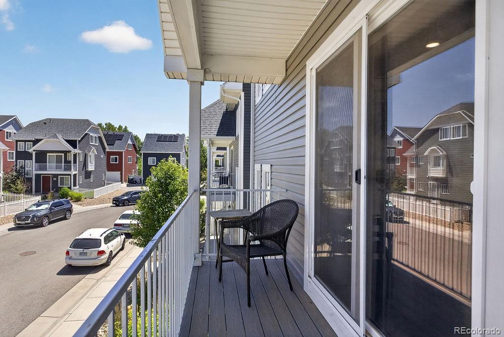MLS Image #15 for 18656 e 54th place,denver, Colorado