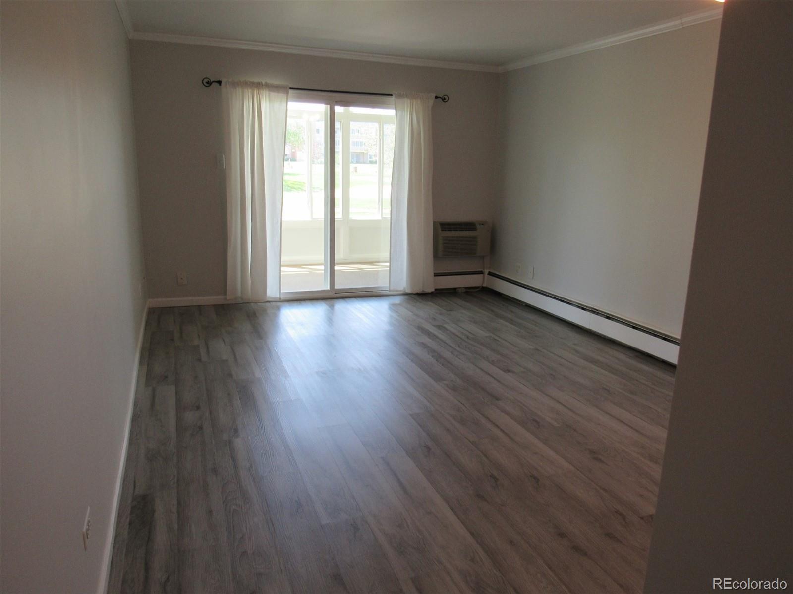 MLS Image #13 for 725 s clinton street 11a,denver, Colorado