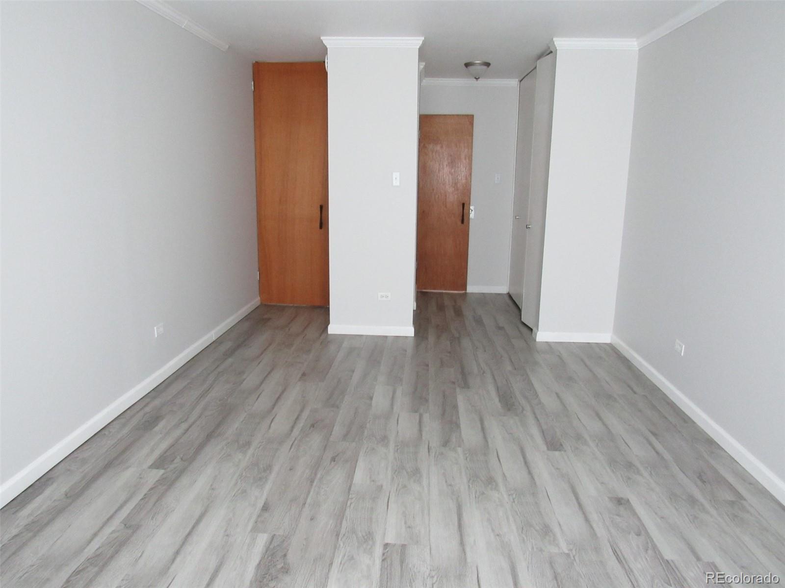 MLS Image #24 for 725 s clinton street 11a,denver, Colorado