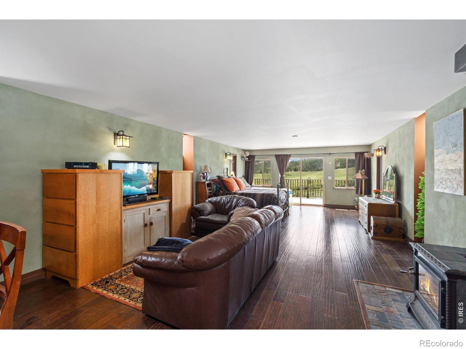 MLS Image #11 for 260  coyote holler way,livermore, Colorado
