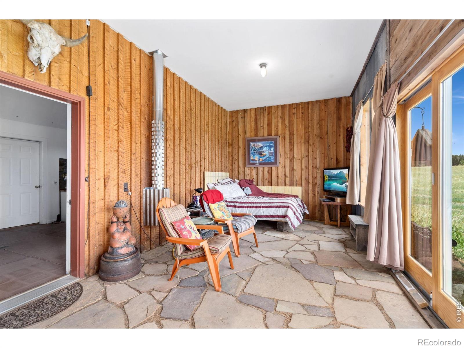 MLS Image #28 for 260  coyote holler way,livermore, Colorado