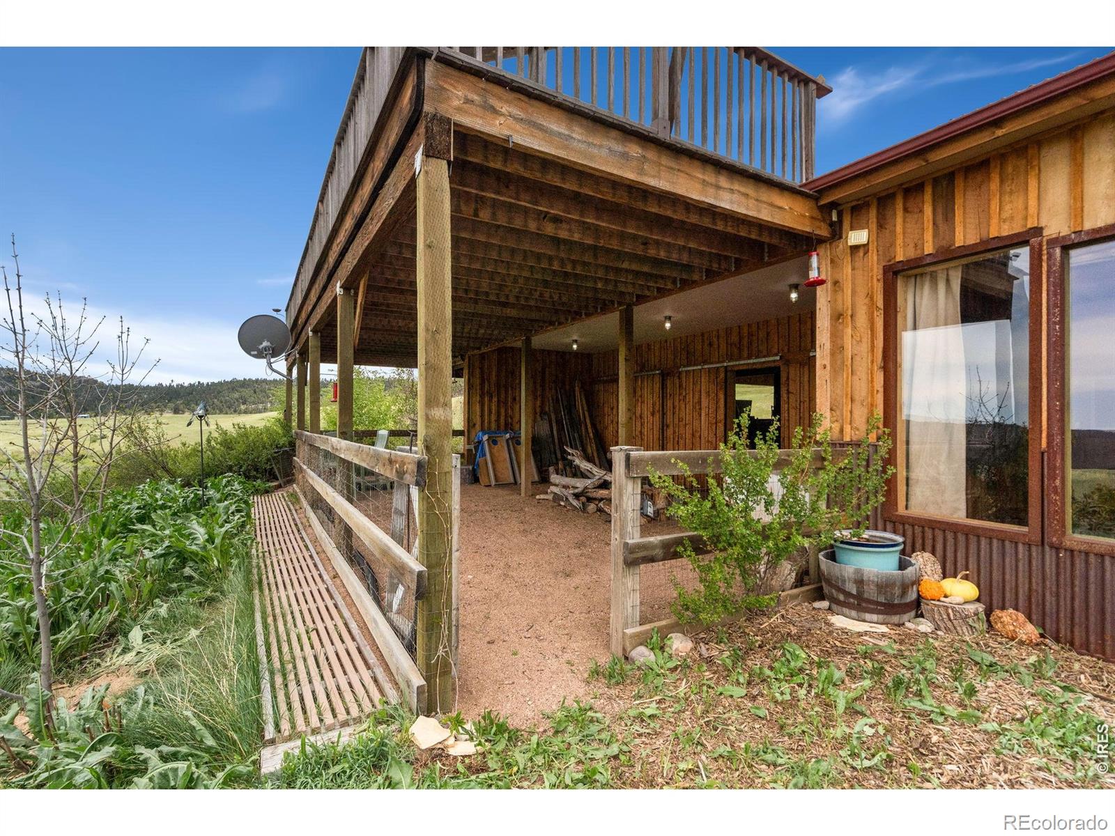 MLS Image #38 for 260  coyote holler way,livermore, Colorado