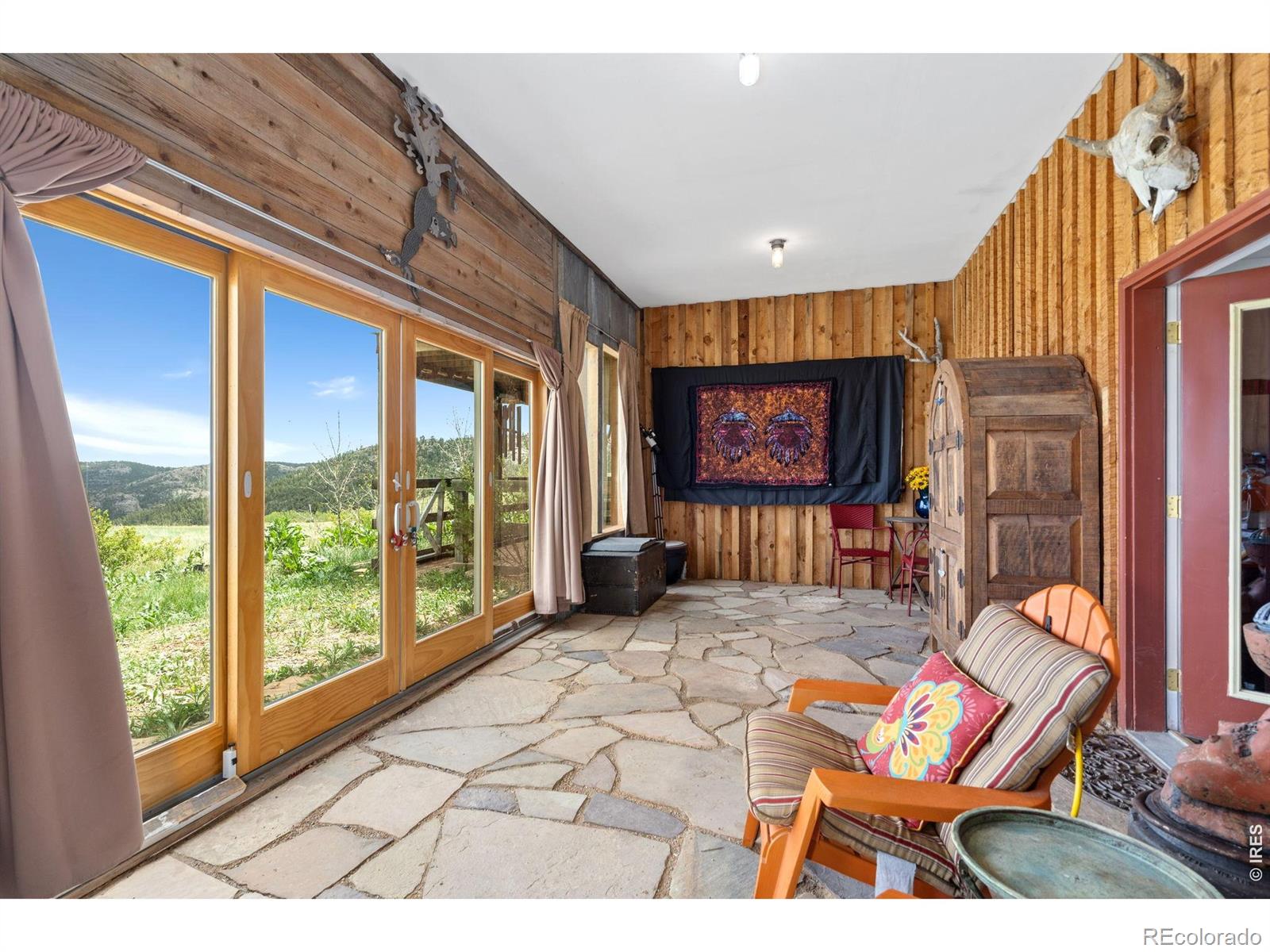 MLS Image #4 for 260  coyote holler way,livermore, Colorado