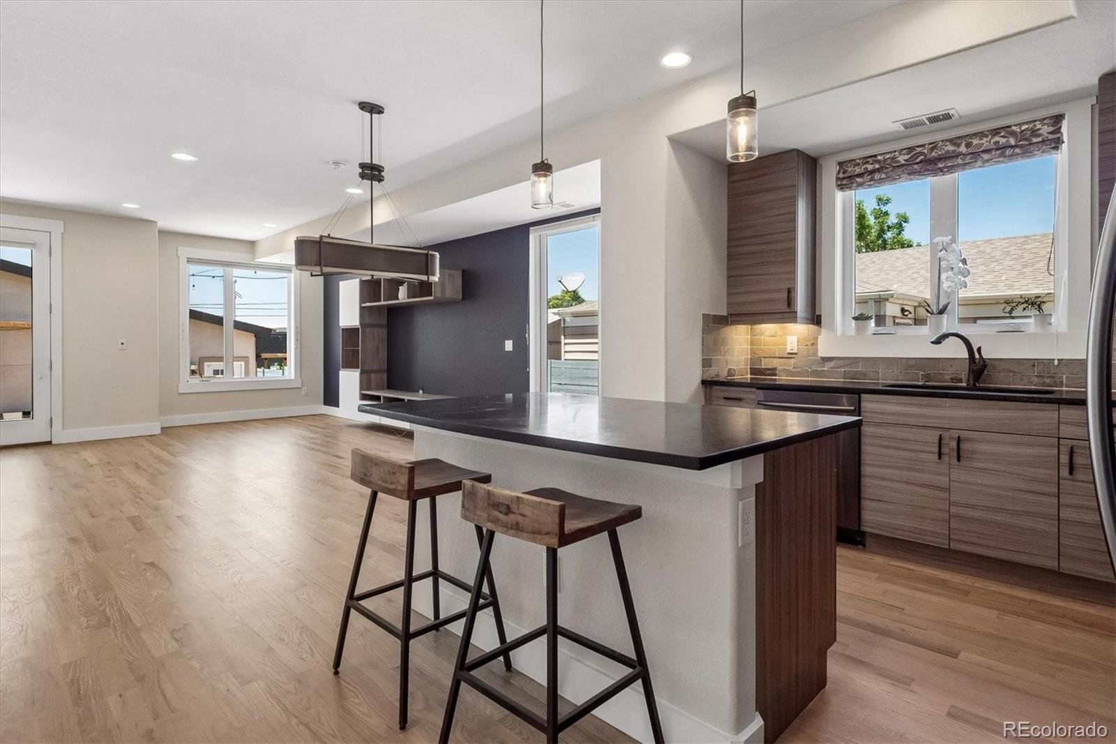 MLS Image #34 for 2235 s cherokee street,denver, Colorado