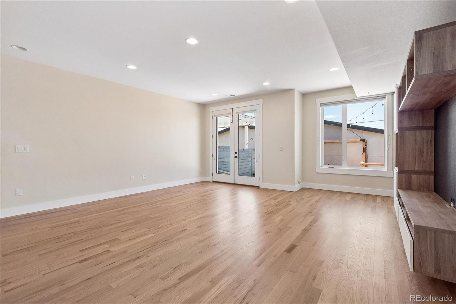 MLS Image #35 for 2235 s cherokee street,denver, Colorado