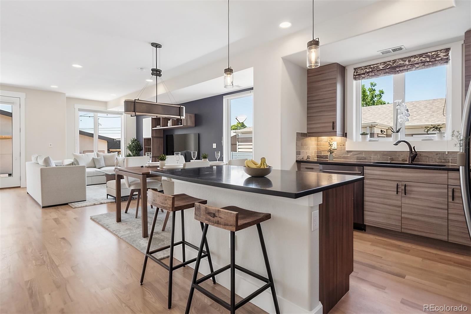 MLS Image #39 for 2235 s cherokee street,denver, Colorado