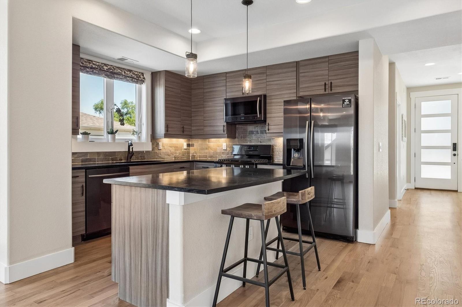 MLS Image #5 for 2235 s cherokee street,denver, Colorado