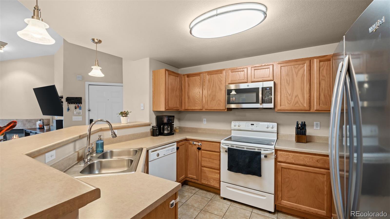 MLS Image #7 for 605  cougar bluff point 206,colorado springs, Colorado