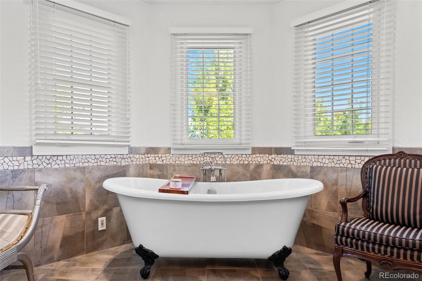 MLS Image #19 for 2090 s joliet street,aurora, Colorado