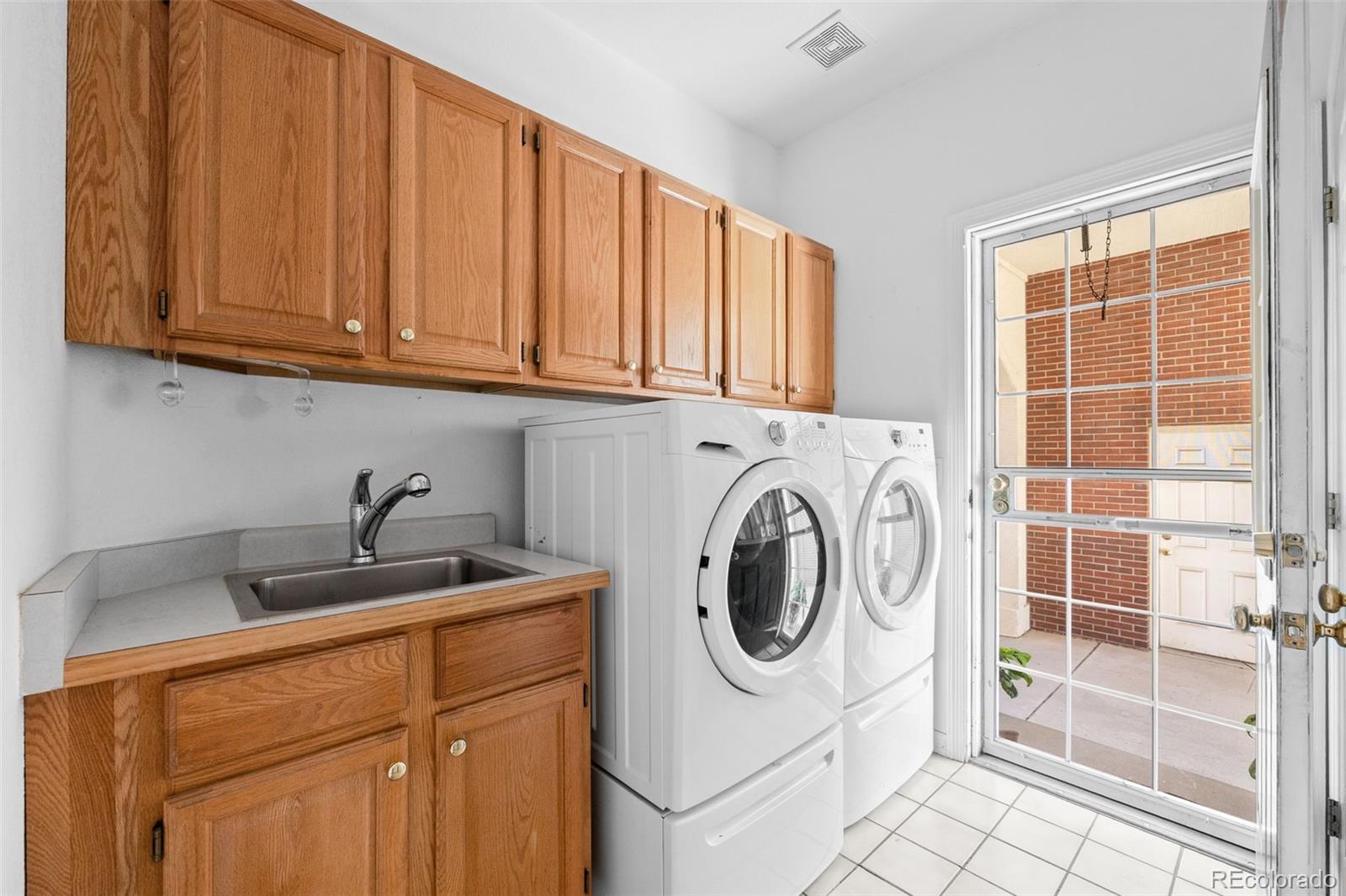 MLS Image #31 for 2090 s joliet street,aurora, Colorado