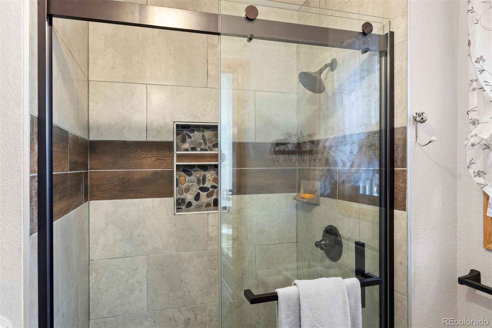 MLS Image #3 for 704  birdie lane,estes park, Colorado
