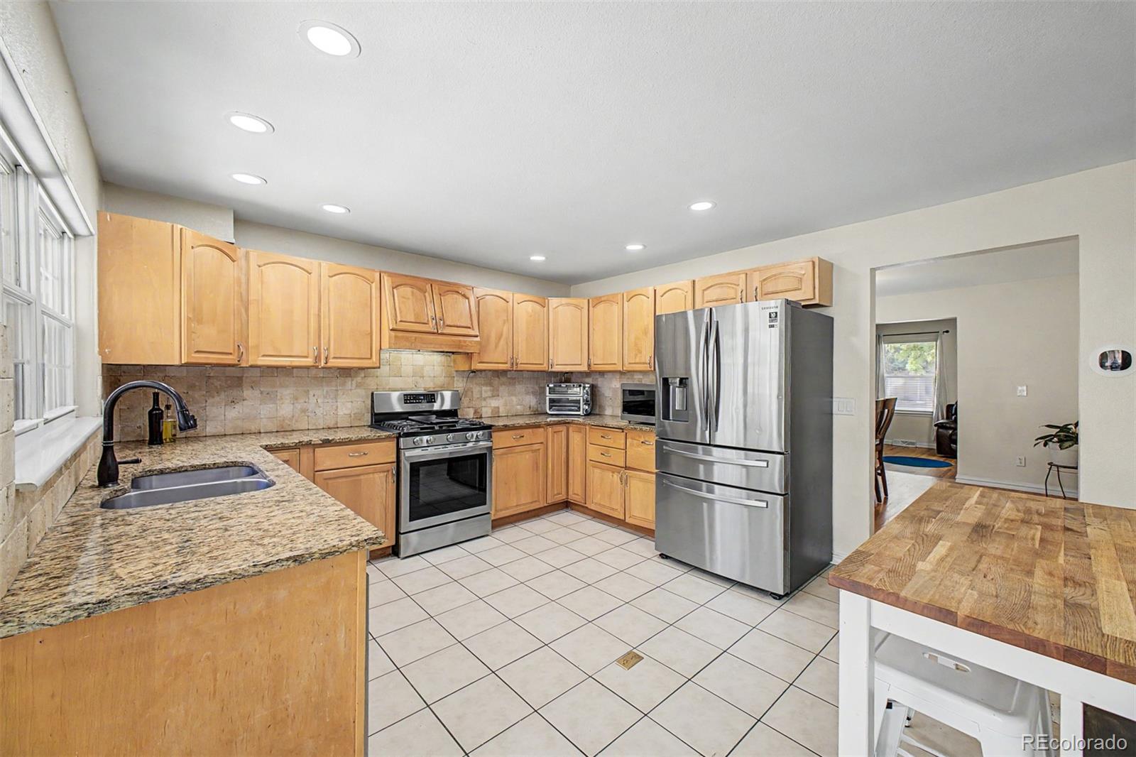 MLS Image #12 for 11467 e amherst circle,aurora, Colorado