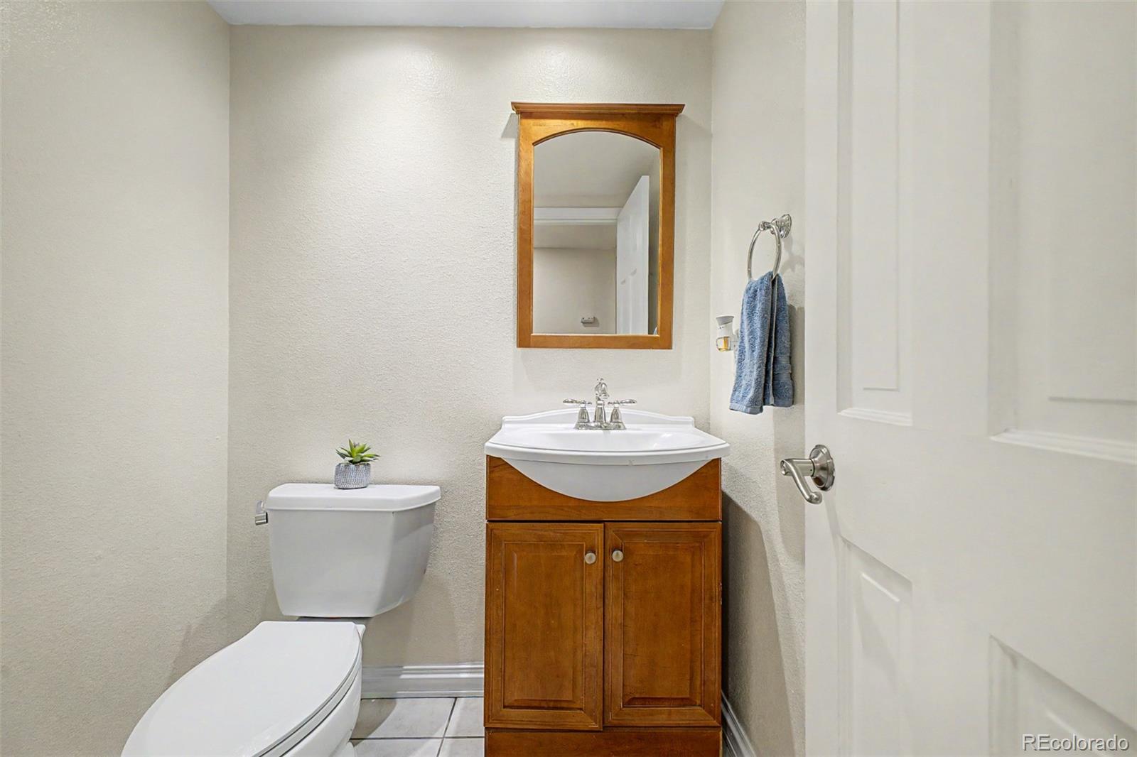MLS Image #14 for 11467 e amherst circle,aurora, Colorado