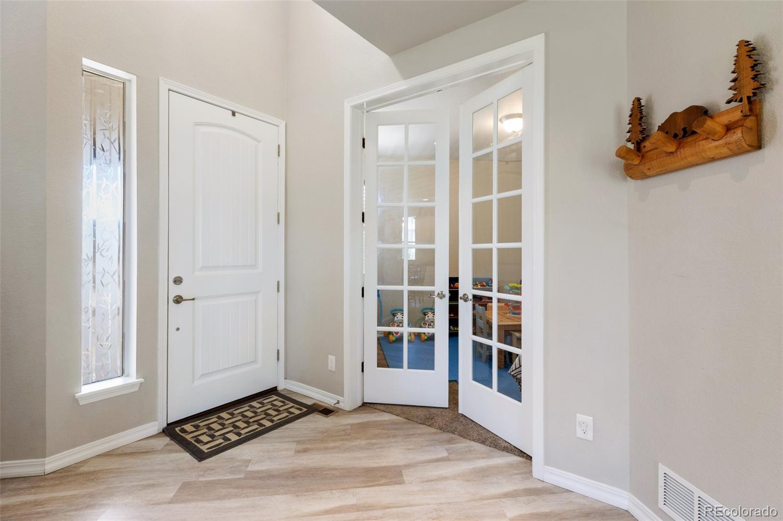 MLS Image #18 for 17935  lake side drive,monument, Colorado