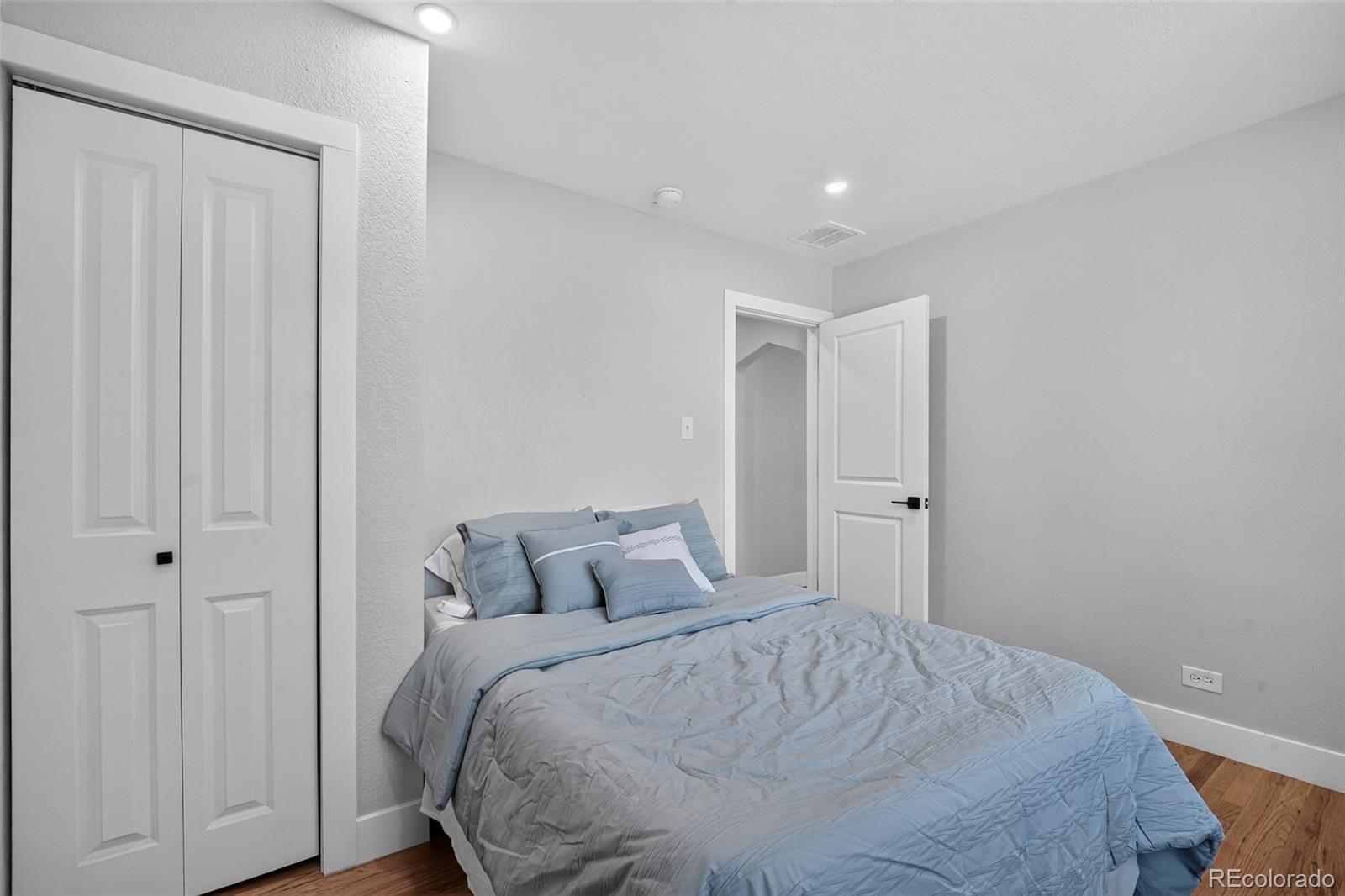 MLS Image #23 for 3048 n adams street,denver, Colorado