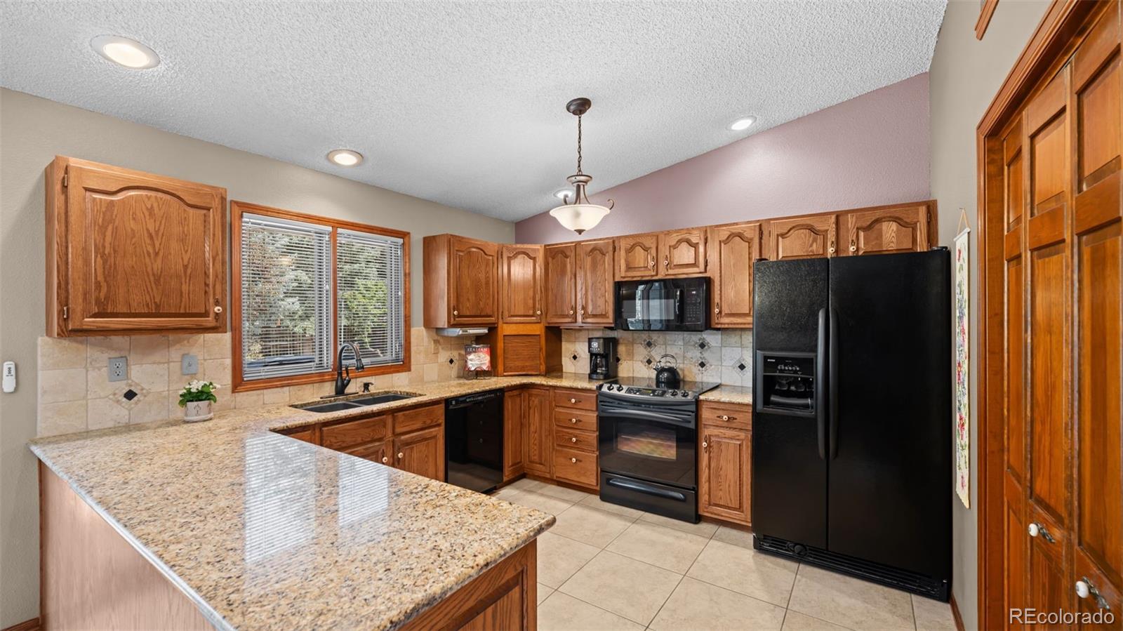 MLS Image #11 for 5715  flintridge drive,colorado springs, Colorado