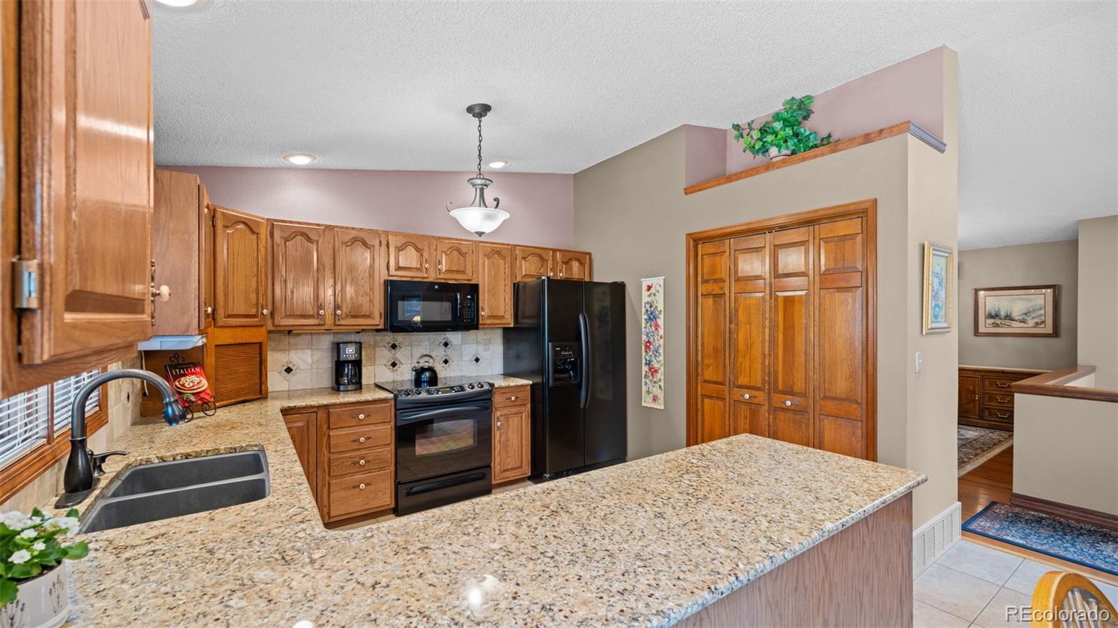 MLS Image #12 for 5715  flintridge drive,colorado springs, Colorado