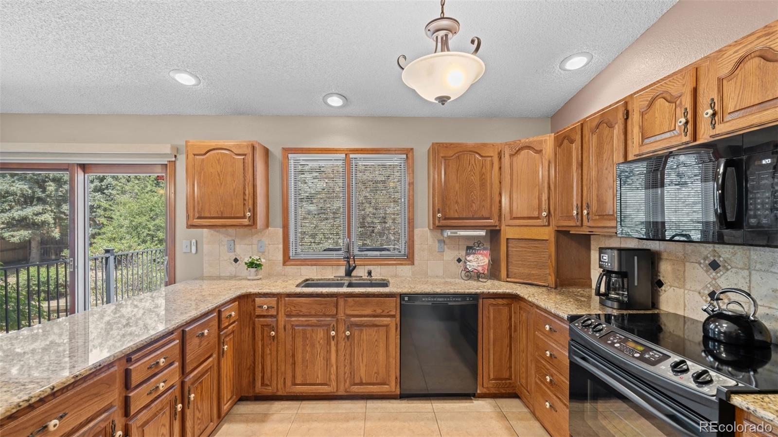 MLS Image #13 for 5715  flintridge drive,colorado springs, Colorado