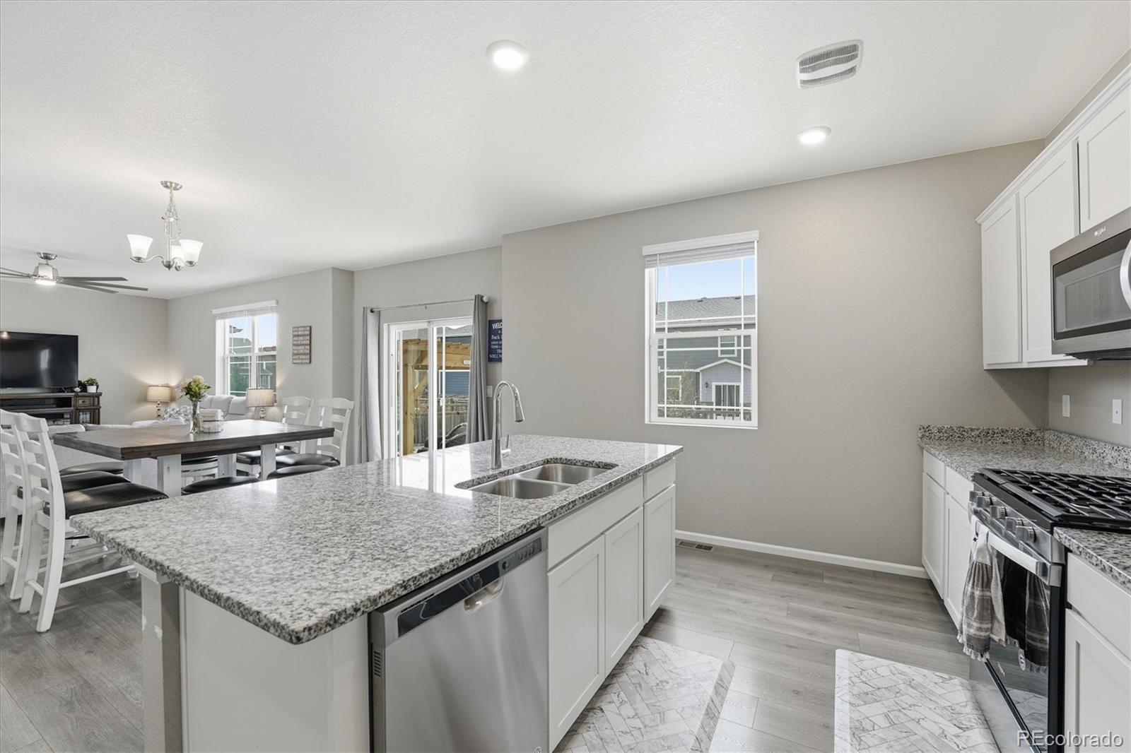 MLS Image #14 for 6047 n halifax court,aurora, Colorado
