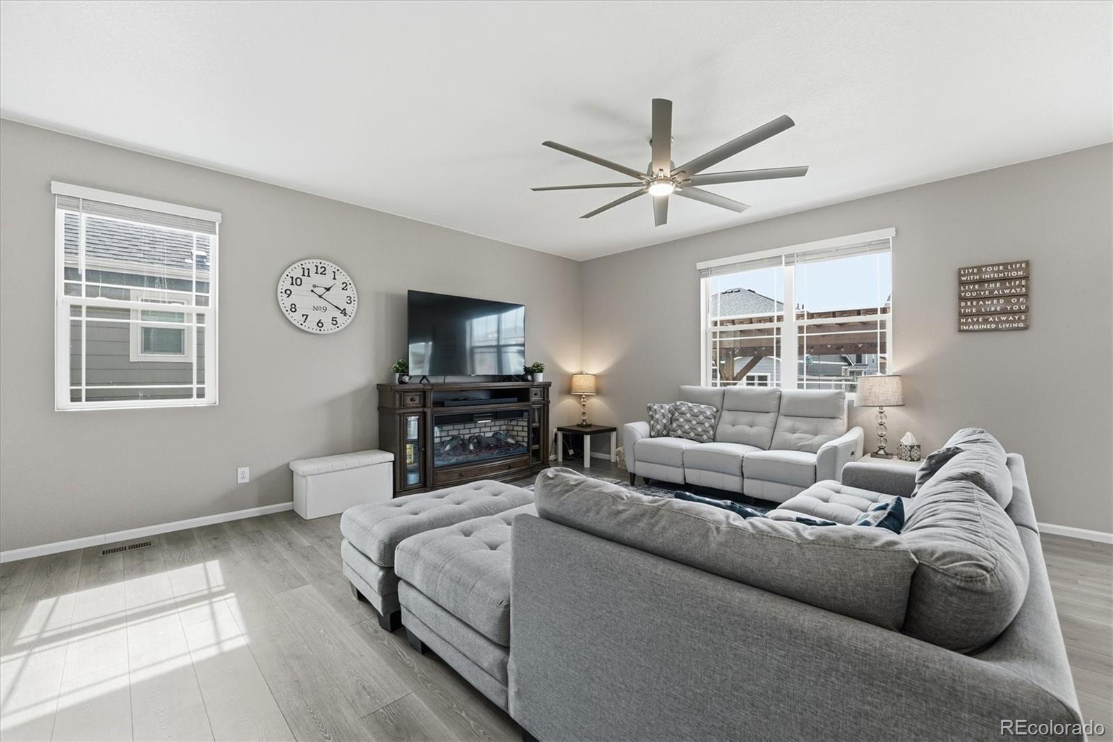 MLS Image #4 for 6047 n halifax court,aurora, Colorado