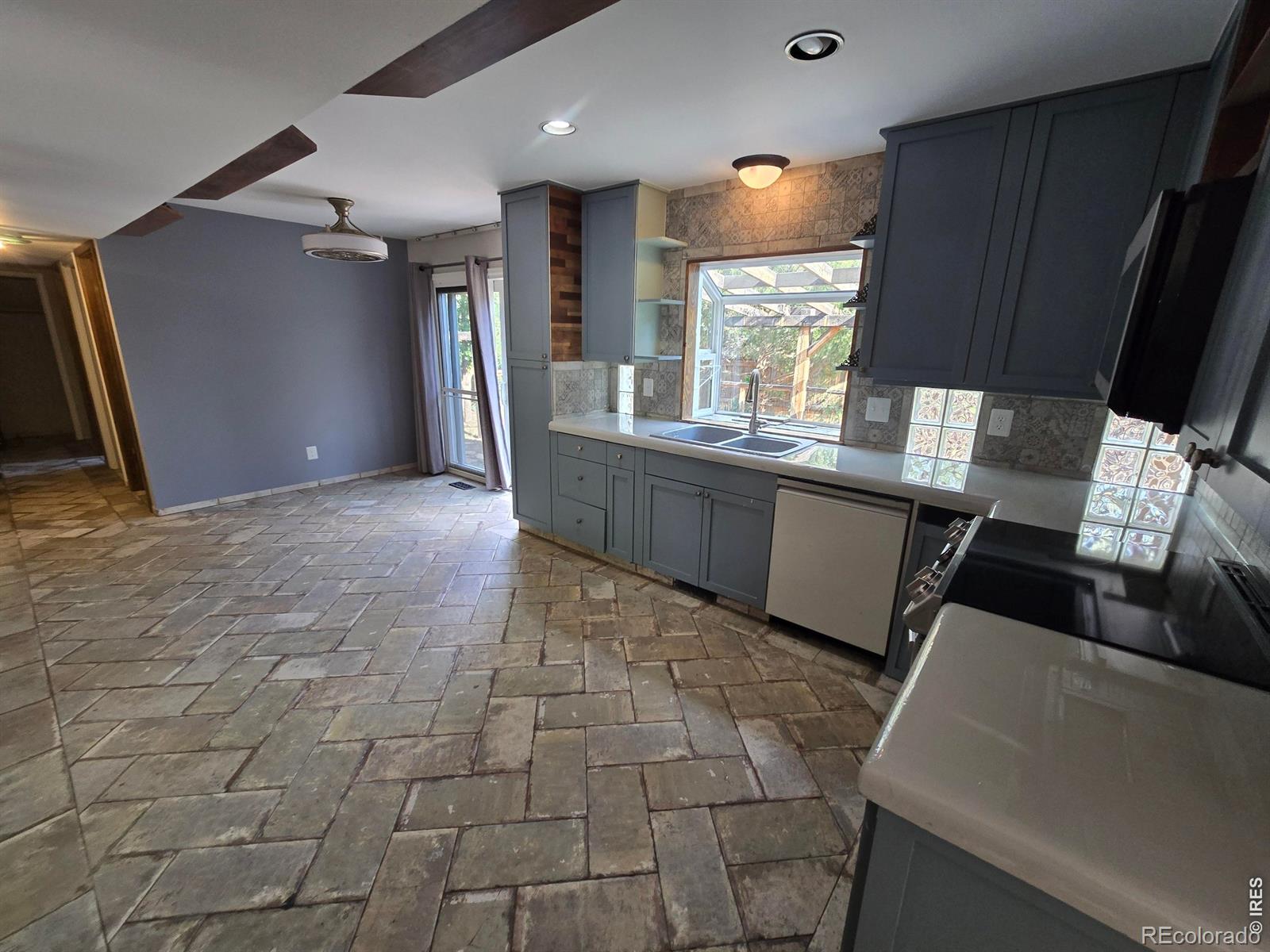 MLS Image #9 for 2419  hollingbourne drive,fort collins, Colorado